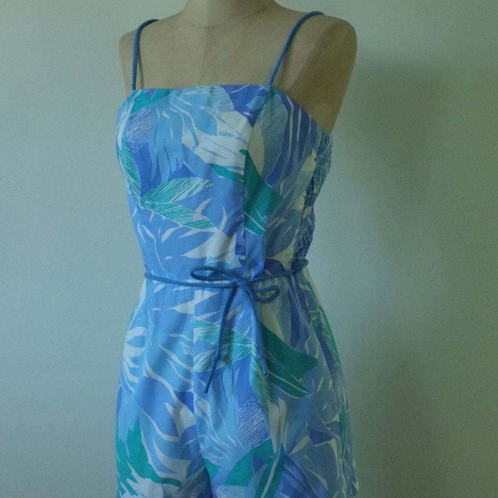 vintage floral playsuit | 1970s Sea Waves romper - Picture 3 of 16